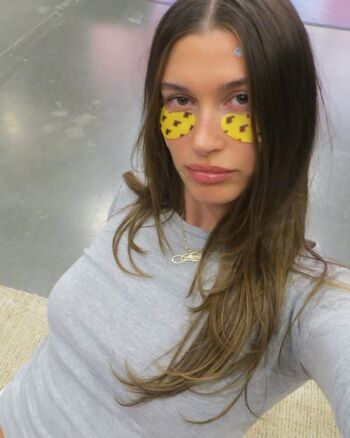 Hailey Baldwin Bieber