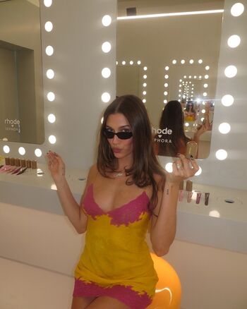 Hailey baldwin bieber image