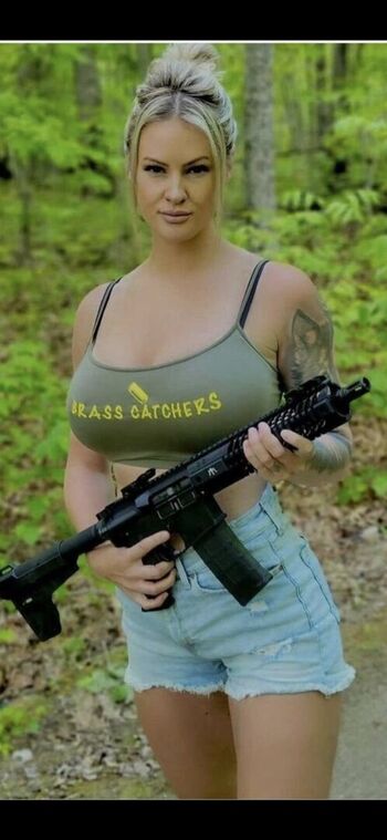 Hailey harris image