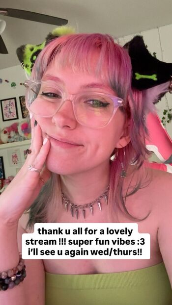 Hailey j strader image
