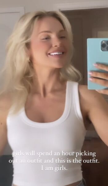 Hailey malles page 2 image