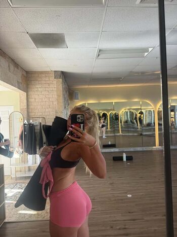 Haileycgeorge image