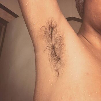 Hairy women 1 image