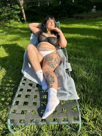 Hairyfairy420 image
