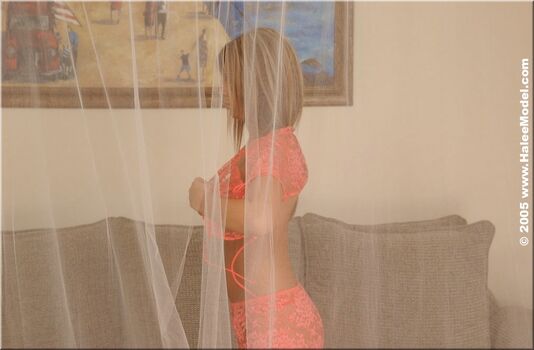 Halee model page 22 image