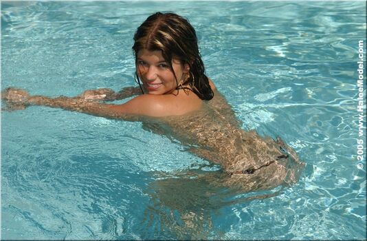 Halee model page 14 image