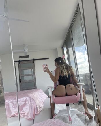 Haleybeltran image
