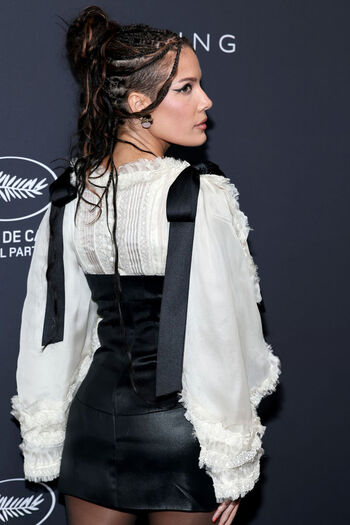 Halsey image