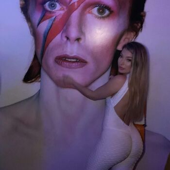 Hannah bennett image