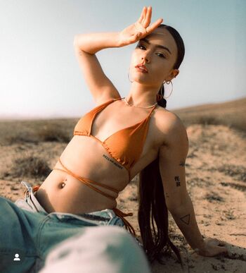 Hannah caroline lindner image