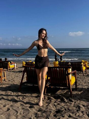 Hannah cheng bradshaw page 2 image