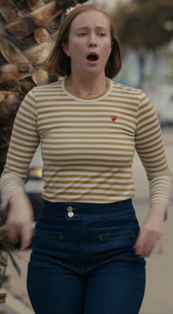 Hannah einbinder image