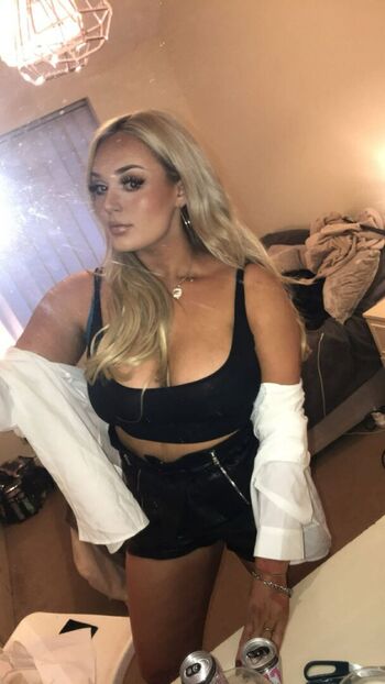 Hannah from burnley image