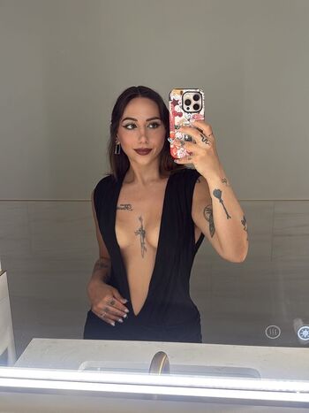 Hannah helena image