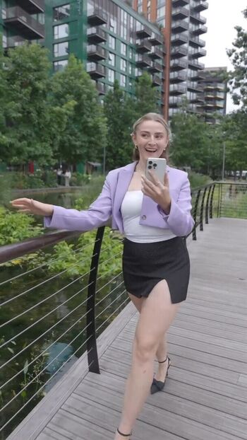 Hannah lowther image