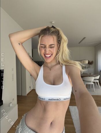 Hannah maria image