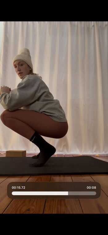 Hannah pearl davis image