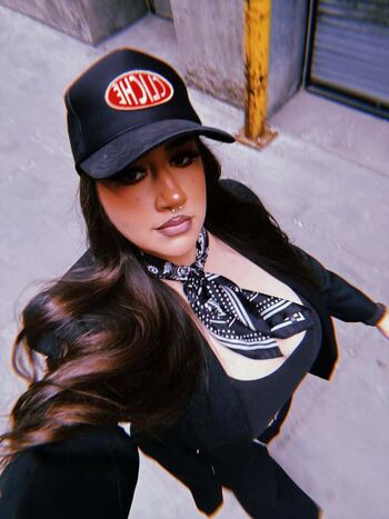 Hannah rine image