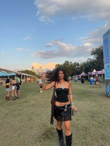 Hannah schlenker page 12 image