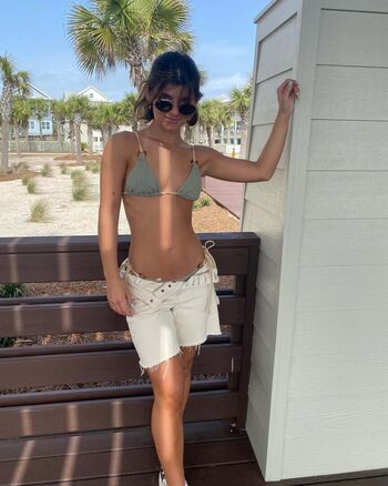 Hannah schlenker image