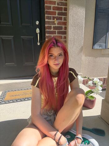 Hannah stein image