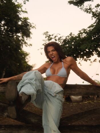 Hariany almeida image