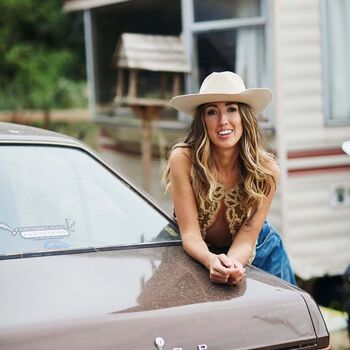 Harley moom kemp image