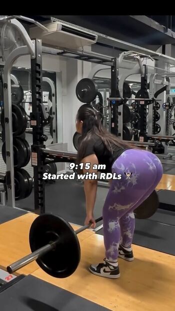 Harshieatsandlives image