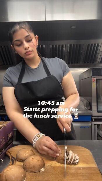 Harshieatsandlives image