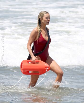 Hassie harrison page 3 image