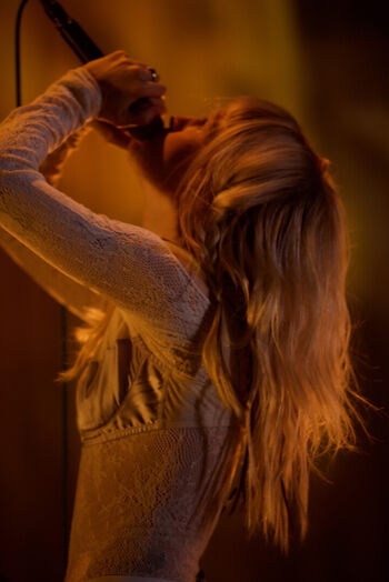 Hayley williams page 3 image