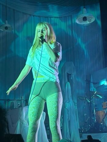 Hayley williams page 2 image