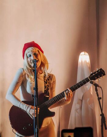 Hayley williams page 2 image