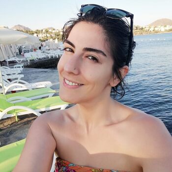 Hazal gnel pulat image