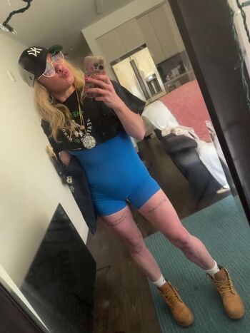 Heather hardy american boxer image