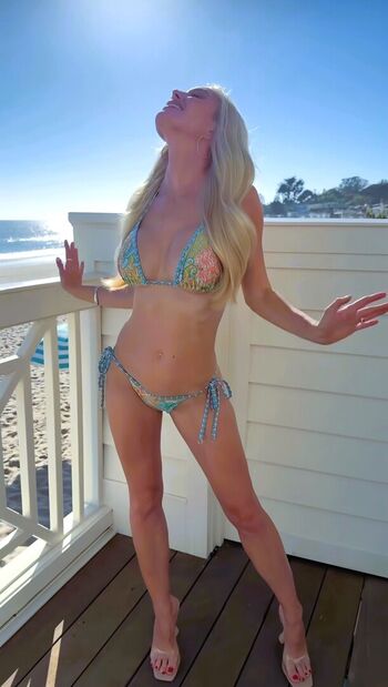 Heidi montag image