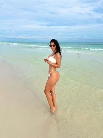 Heidy guerra amaro image