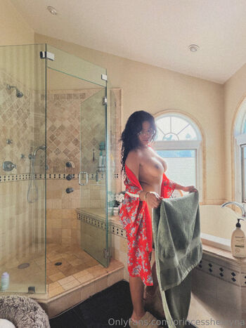 Helayna marie 1 page 2 image