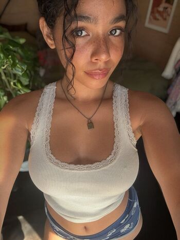 Helayna marie 1 image