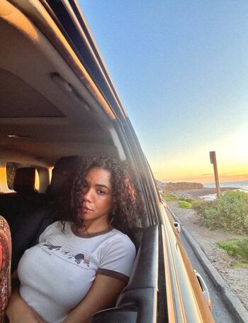 Helayna marie 1 image