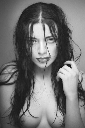 Helen diaz image