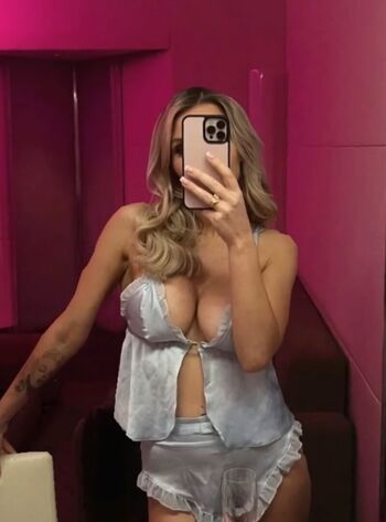 Helen flanagan page 3 image