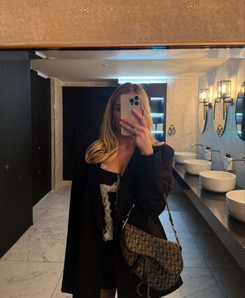 Helen flanagan image