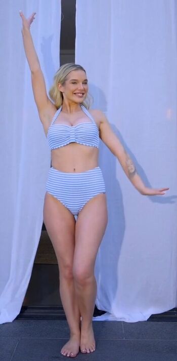 Helen flanagan image