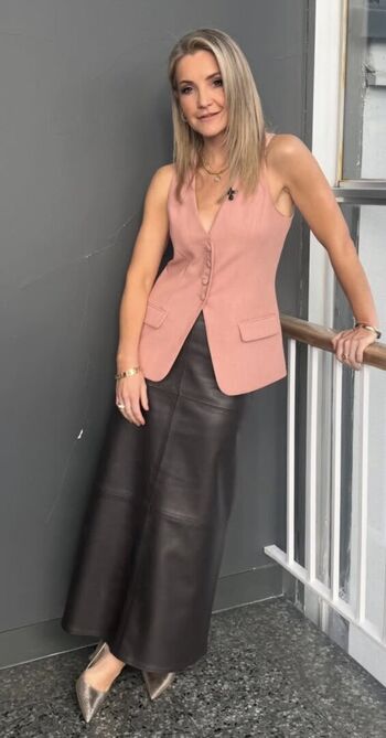 Helen skelton image