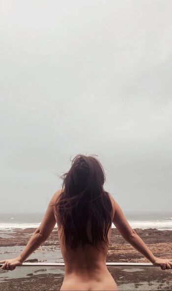 Helena coelho page 3 image