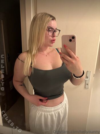 Hellybunny image