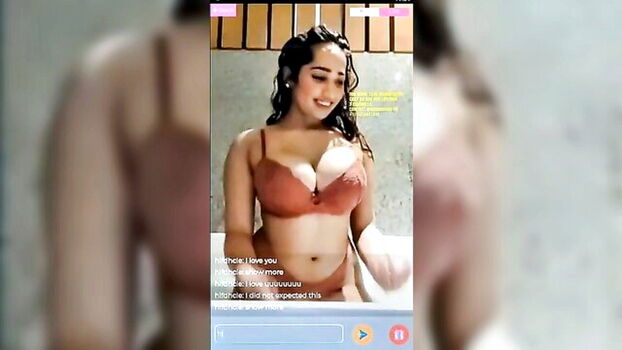 Heyy ananya1 image
