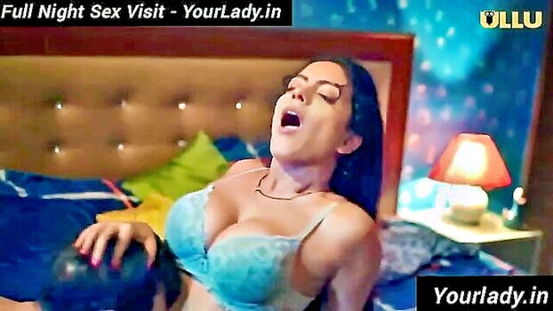 Heyy ananya1 image