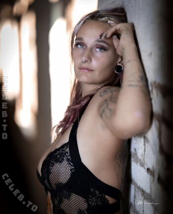 Highclassbella image